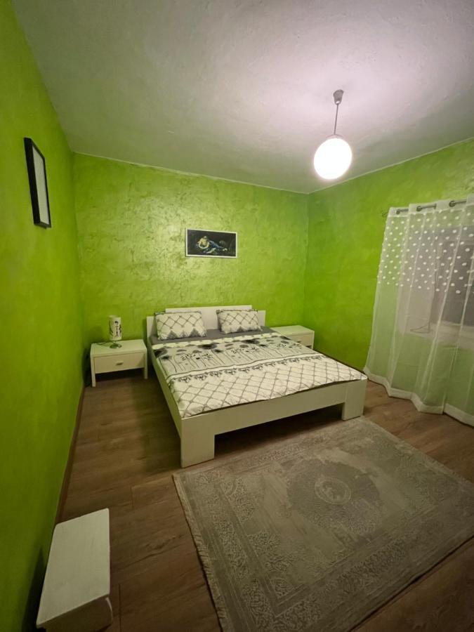 Kuca Za Odmor Villa Nikšić Bagian luar foto