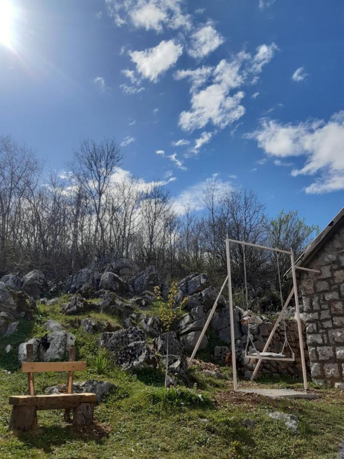 Kuca Za Odmor Villa Nikšić Bagian luar foto